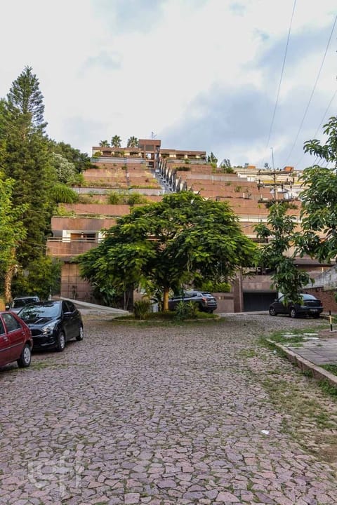 Image 34 - 231576